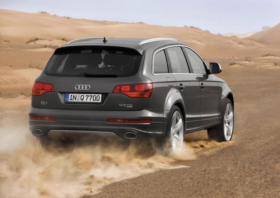  Audi Q7 V12 TDI Quattro (4L) 2008 года  (фото 50 из 73)
